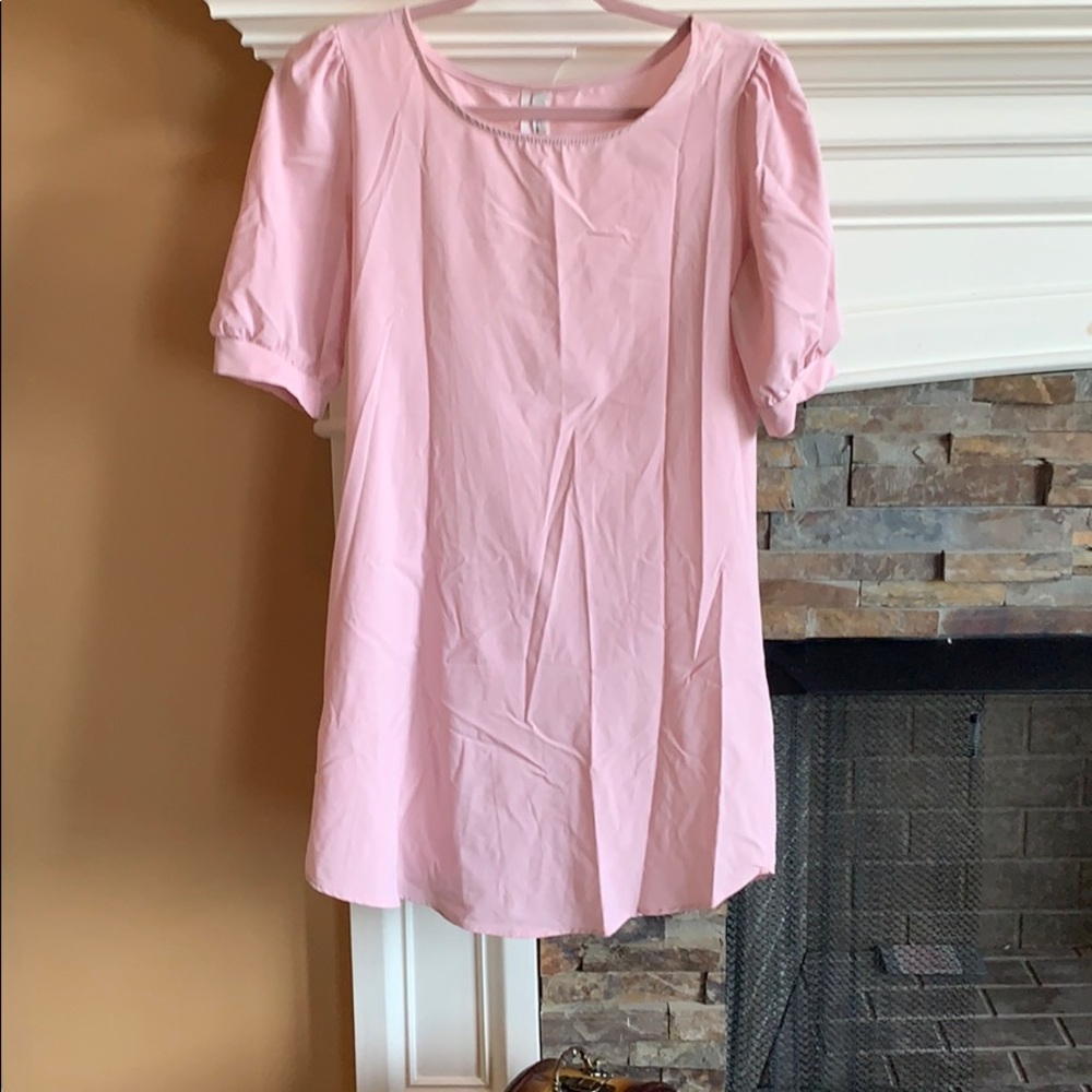 Small super cute boutique dress